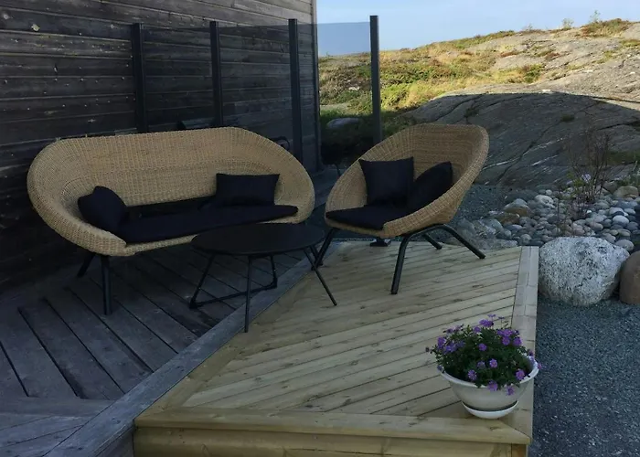 With Sunny Terraces And Sea Views Lysøysund